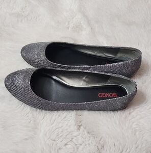 Women's Silver Flats